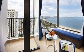 Crown Hotel Nha Trang
